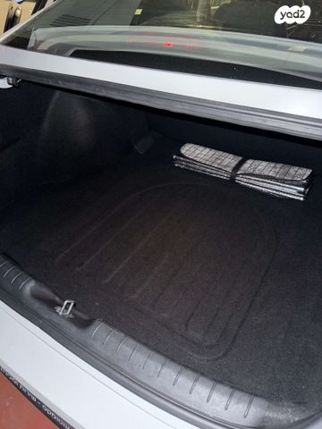 יונדאי אלנטרה