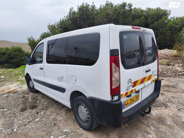 מודעת רכב סיטרואן ג'אמפי