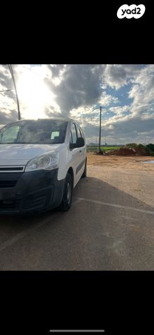 מודעת רכב סיטרואן ברלינגו