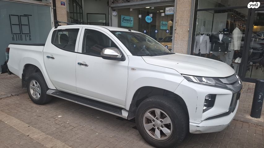 מיצובישי טרייטון / L200