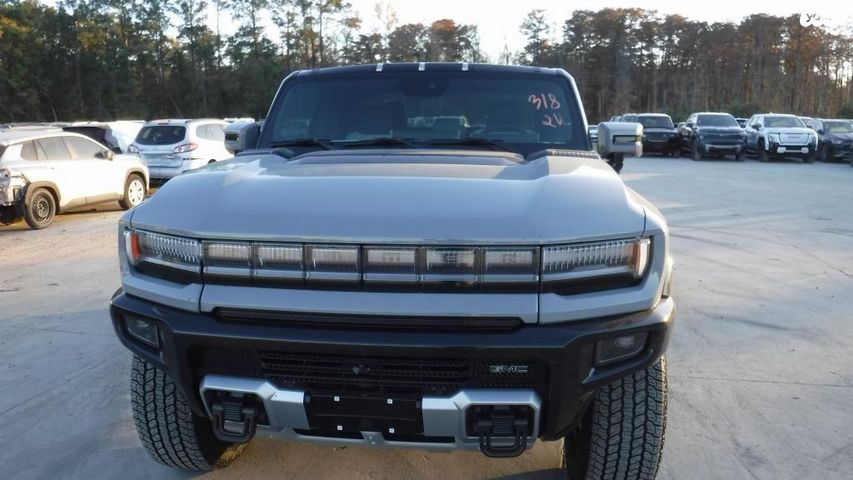 מודעת רכב ג'י.אם.סי האמר EV