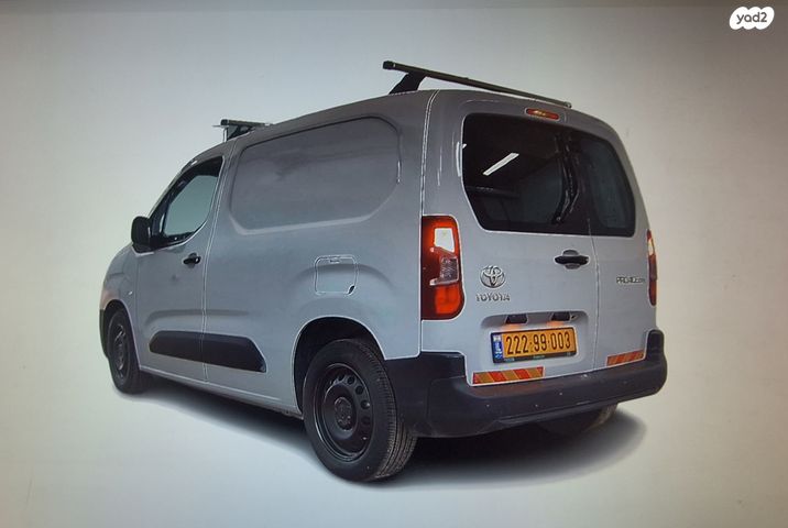 טויוטה פרואייס סיטי