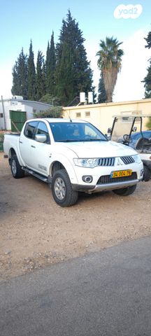 מודעת רכב מיצובישי טרייטון / L200