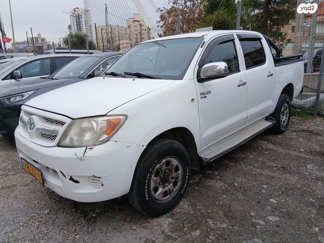 מודעת רכב טויוטה היילקס