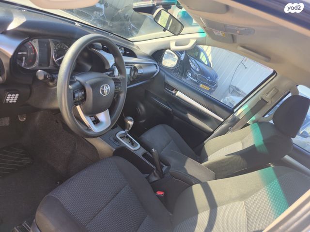 טויוטה היילקס