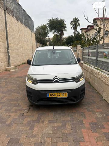 מודעת רכב סיטרואן ברלינגו 