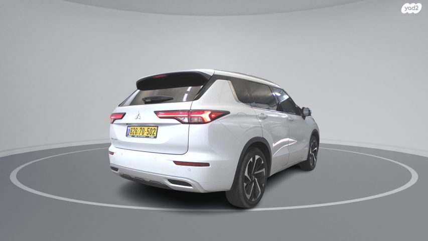 מיצובישי אאוטלנדר