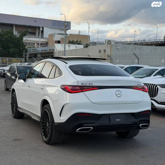 מרצדס-בנץ GLC קופה