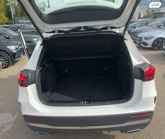 מרצדס-בנץ GLA