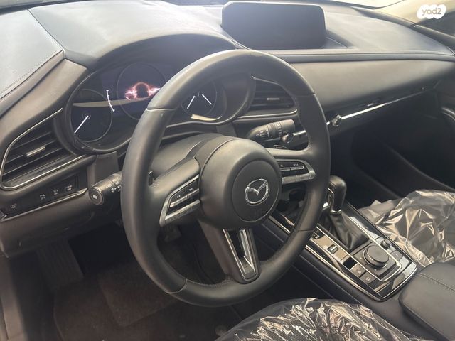 מאזדה CX-30