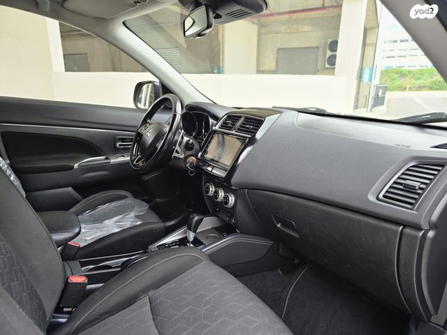 מיצובישי ASX