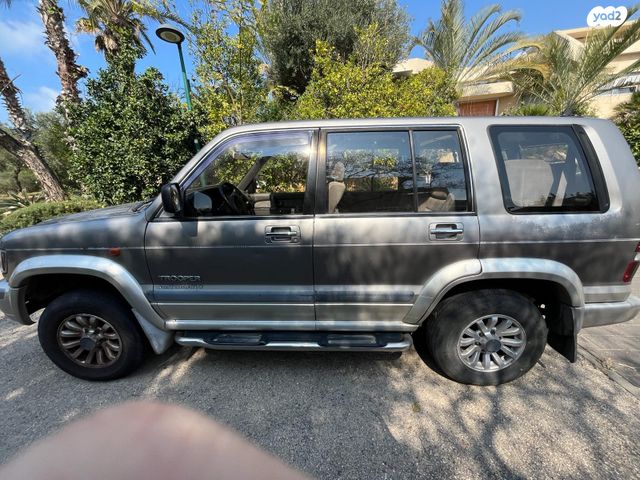 מודעת רכב איסוזו טרופר