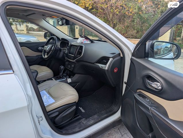 ג'יפ צ'ירוקי