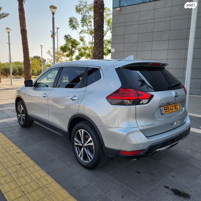 מודעת רכב ניסאן אקס טרייל 1