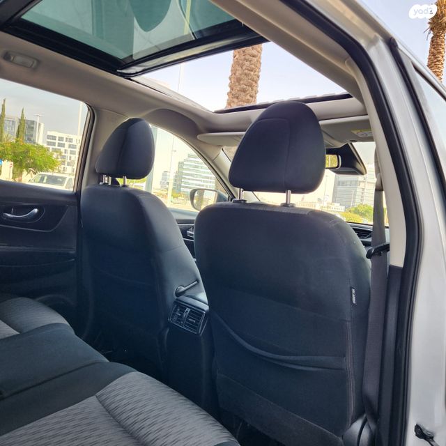 ניסאן אקס טרייל