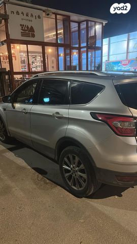 מודעת רכב פורד קוגה