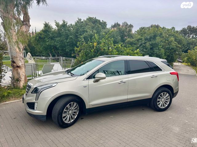 מודעת רכב קאדילק XT5