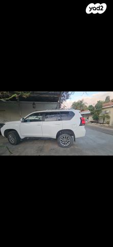 מודעת רכב טויוטה לנד קרוזר