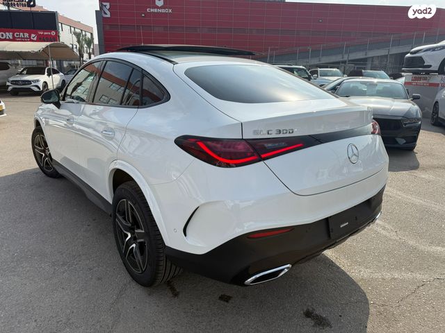 מרצדס-בנץ GLC קופה