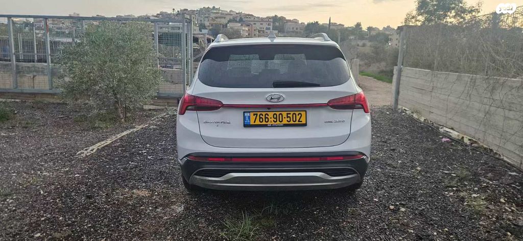 יונדאי סנטה פה