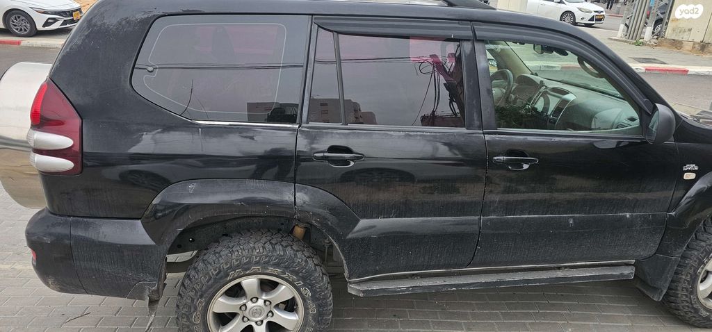 מודעת רכב טויוטה לנד קרוזר