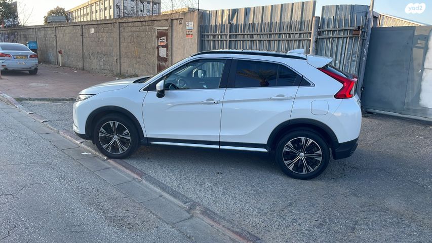 מודעת רכב מיצובישי אקליפס קרוס