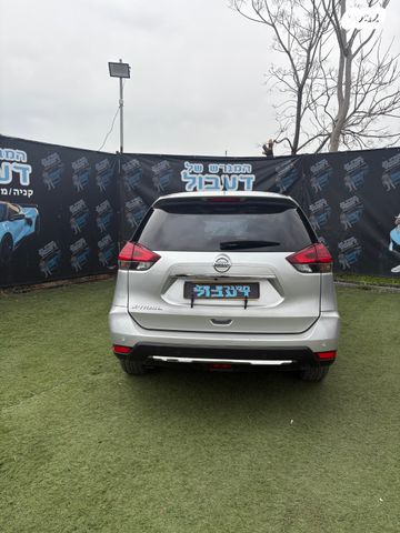 ניסאן אקס טרייל