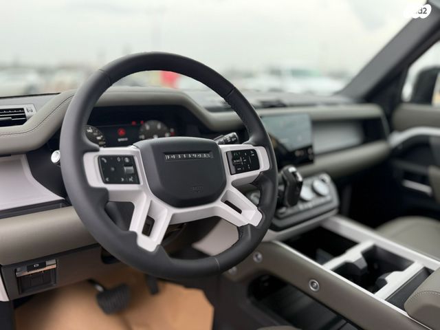 לנד רובר דיפנדר