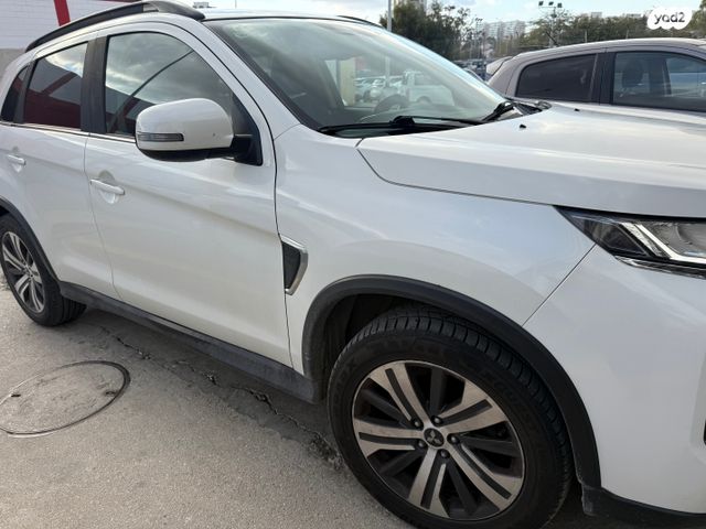 מיצובישי ASX