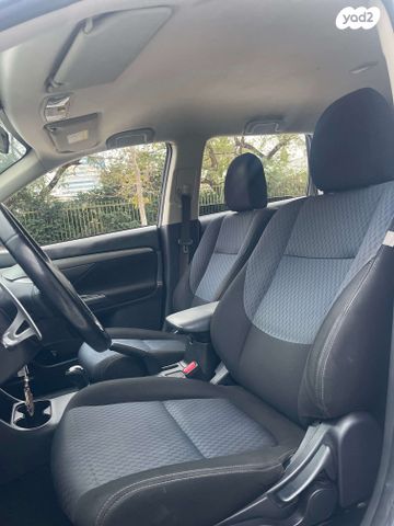 מיצובישי אאוטלנדר