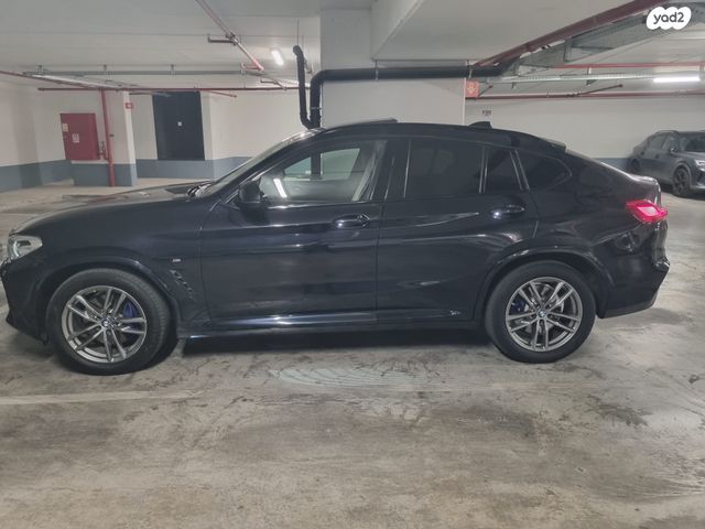 ב מ וו X4