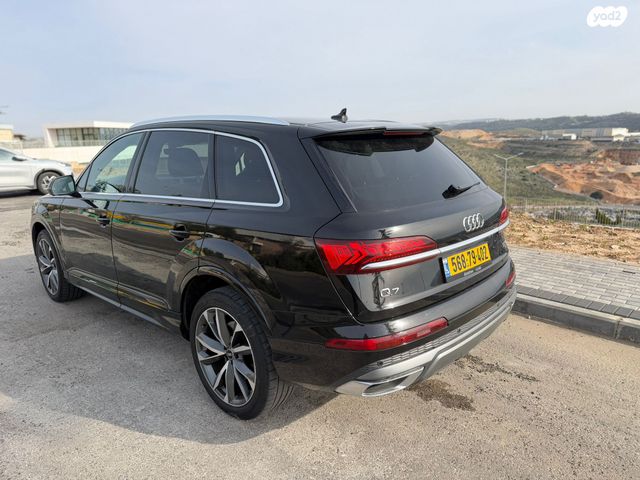 אאודי Q7