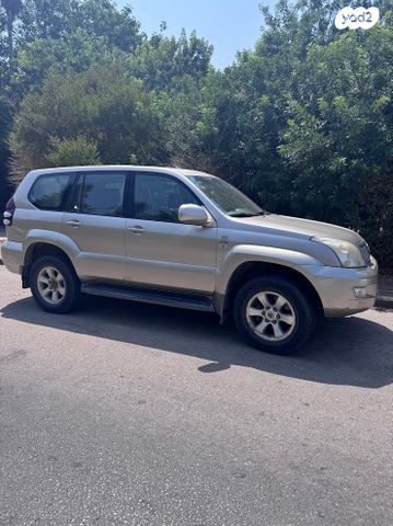 מודעת רכב טויוטה לנד קרוזר