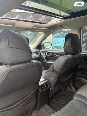 ניסאן אקס טרייל