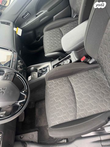 מיצובישי ASX