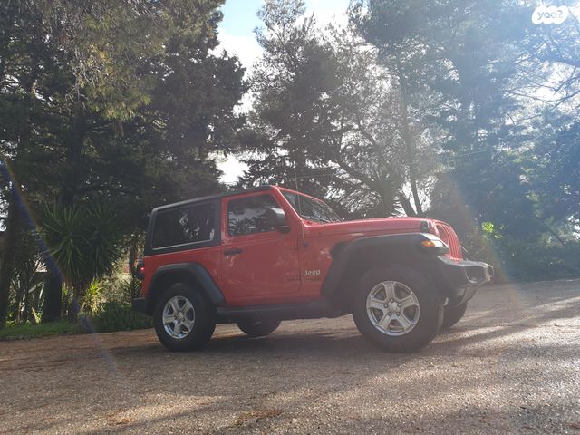 מודעת רכב ג'יפ רנגלר