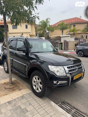 מיצובישי פג'רו