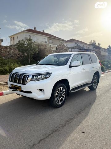 מודעת רכב טויוטה לנד קרוזר