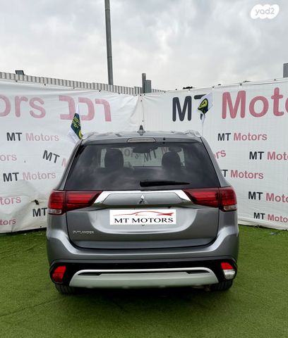 מיצובישי אאוטלנדר