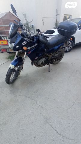 קאוואסאקי KLE500