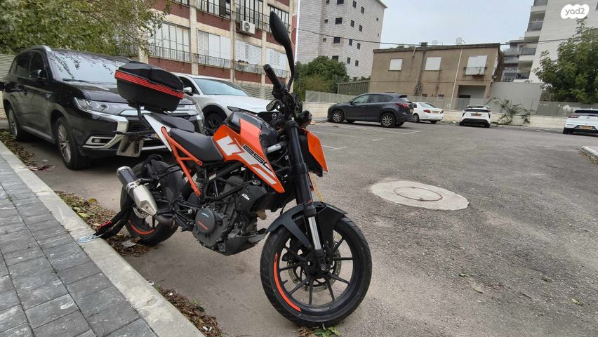 KTM Naked Duke 250