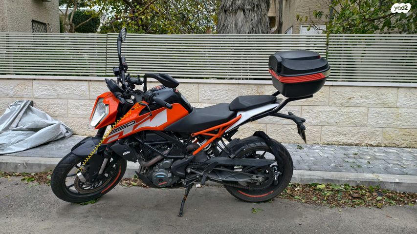 KTM Naked Duke 250