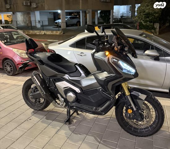 מודעת רכב הונדה X-ADV750