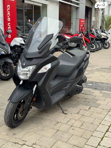 מודעת רכב סאן יאנג ג'וי-מקס Z-250