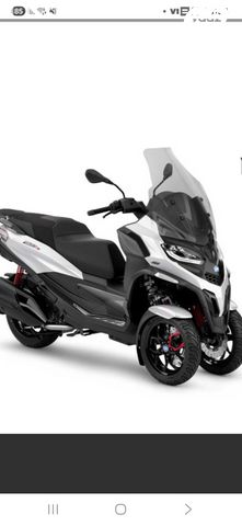 מודעת רכב פיאג'ו MP3 400