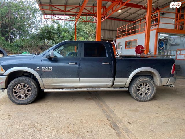 מודעת רכב דודג'