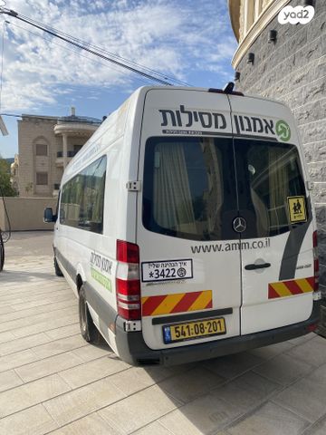 מיניבוסים ורכבי הסעות