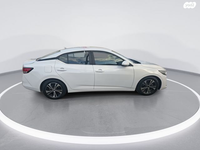 ניסאן סנטרה