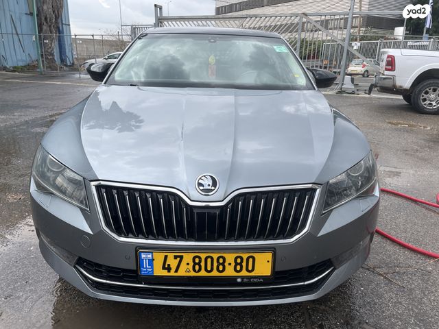 מודעת רכב סקודה סופרב