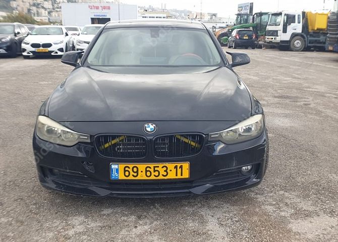 מודעת רכב ב מ וו סדרה 3